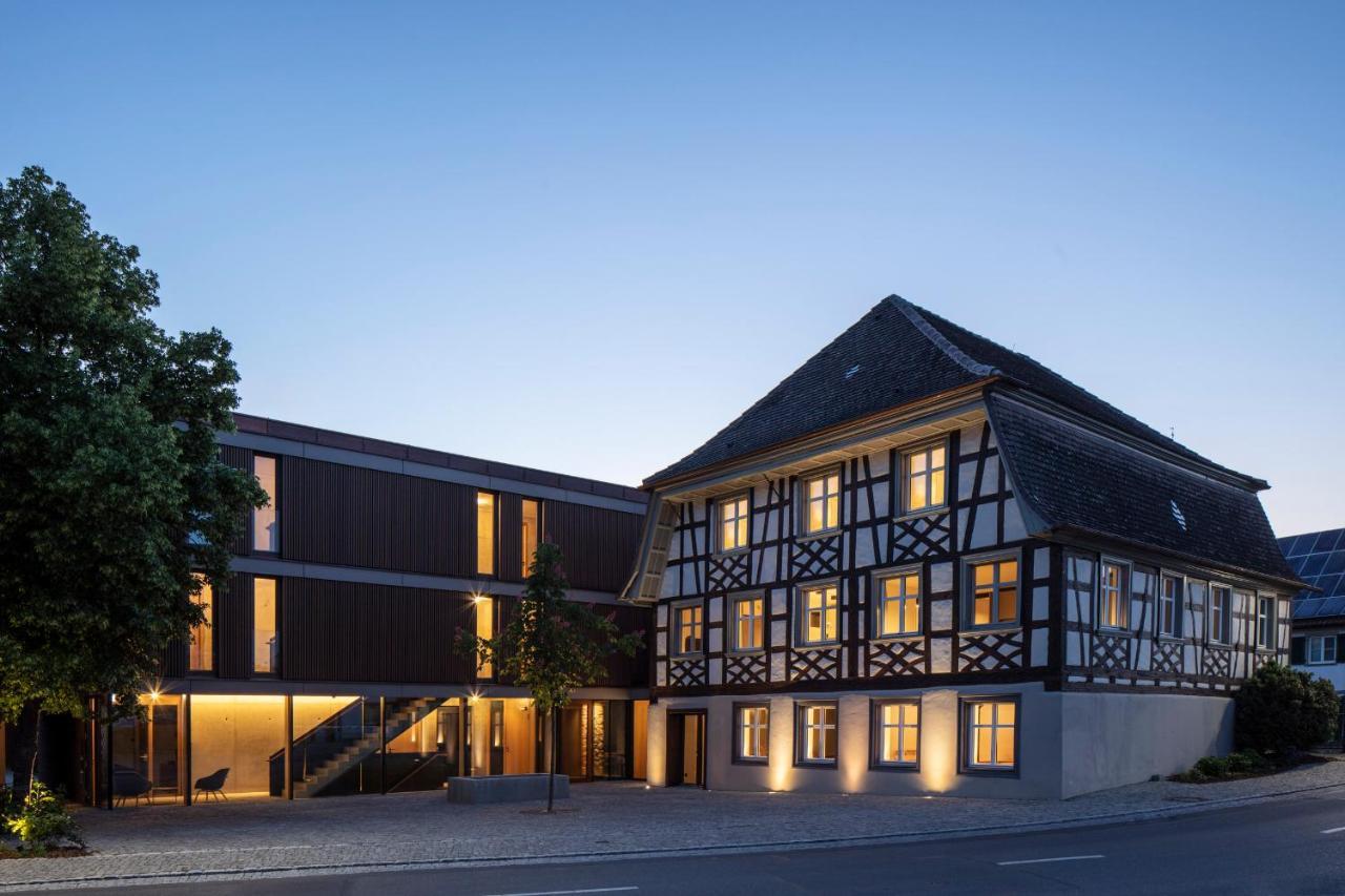 Sternen Bohlingen Aparthotel Singen Bagian luar foto